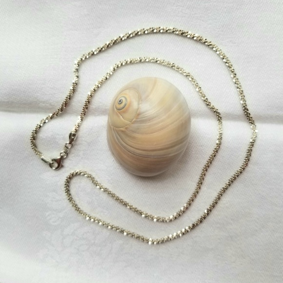 Sterling silver twisted serpentine necklace - Picture 5 of 5